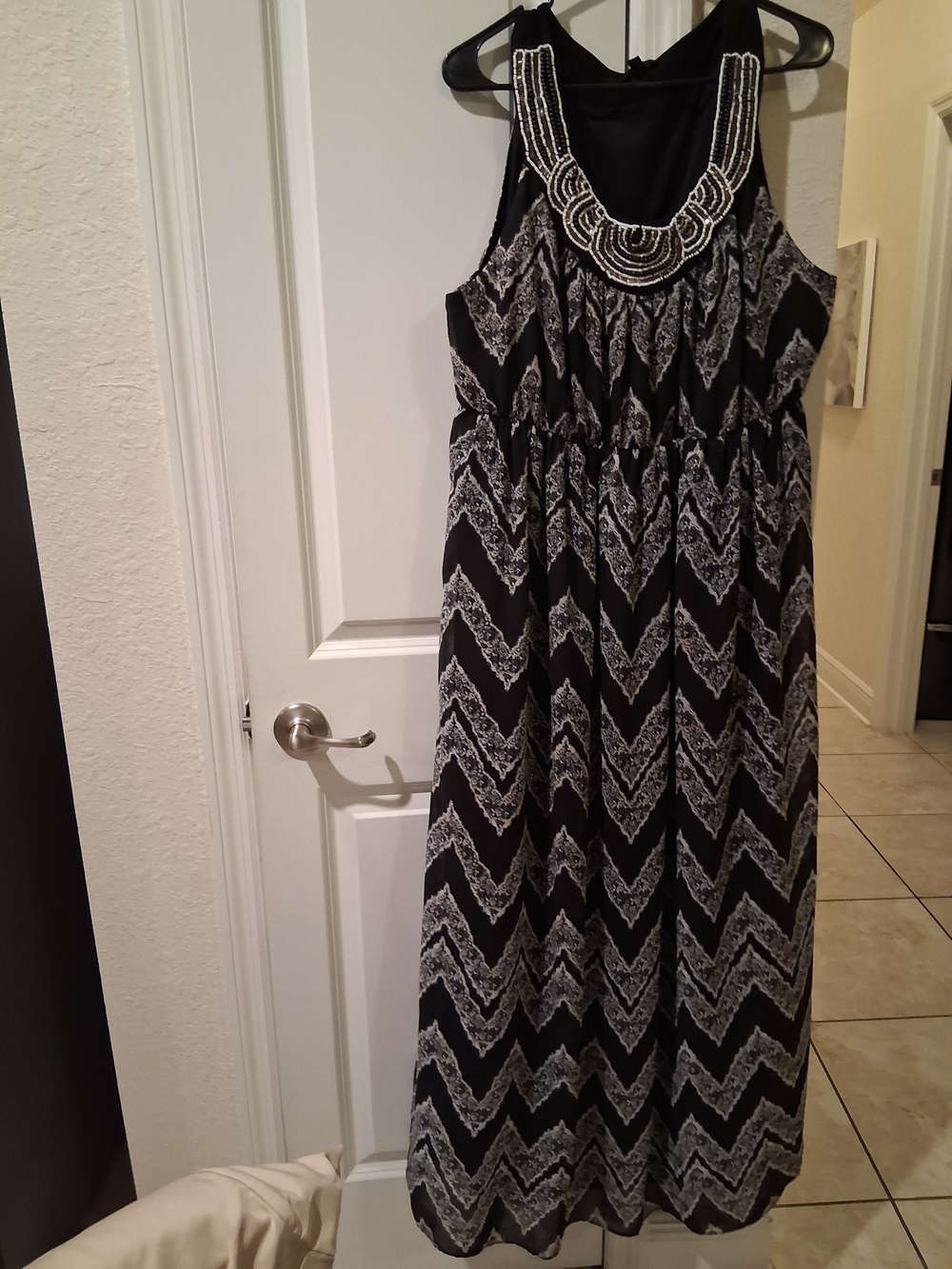 D: Sami & Jo. Black and White Beaded Neckline Maxi Dress